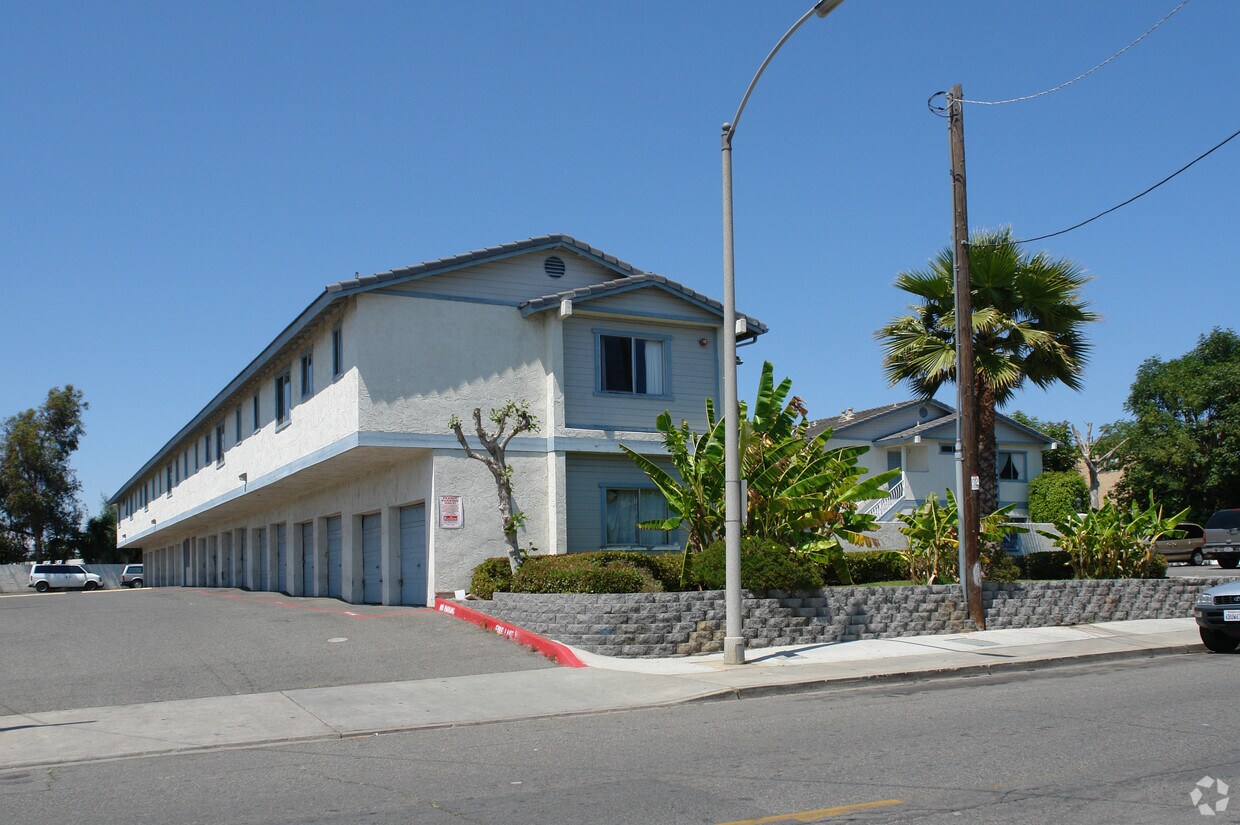 Building Photo - 128 E California Ave
