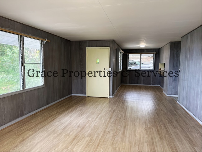 Building Photo - 0038EIK