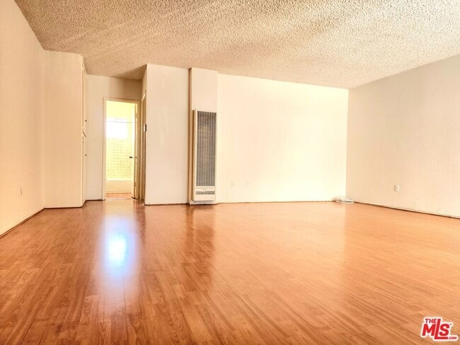 Building Photo - 3055 Foothill Blvd