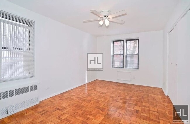 Foto del edificio - THWAITES PLACE