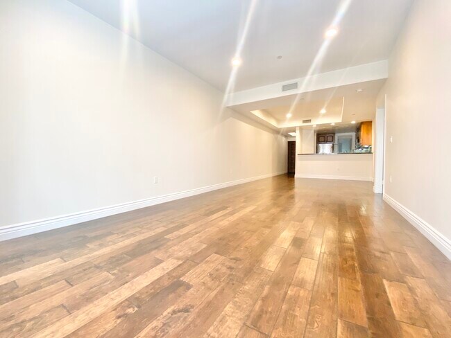 Foto del edificio - 4410 Sepulveda Blvd