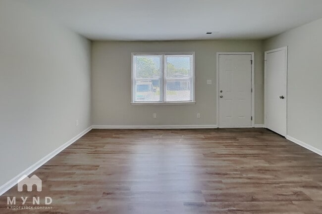 Building Photo - 3519 Misty Wood Dr