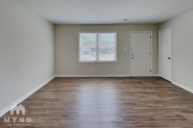 Foto del edificio - 3519 Misty Wood Dr