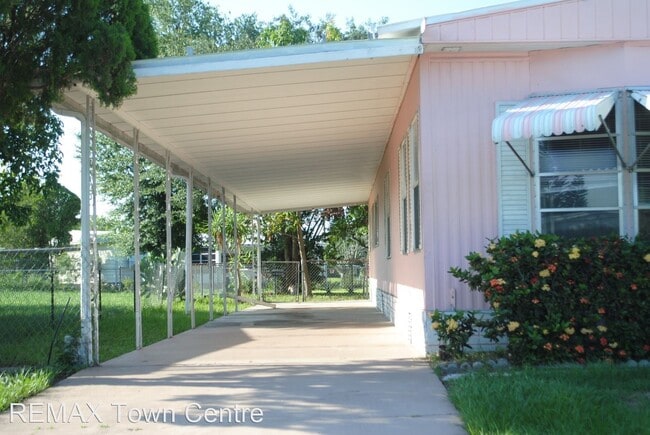 Building Photo - 3 br, 2 bath House - 6719 Pompeii Road