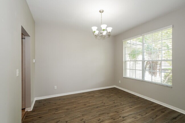 Building Photo - 4929 Willow Ridge Terrace