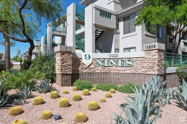 Señalización del monumento - The Nines at Kierland