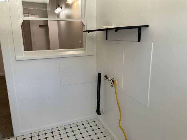 Foto del edificio - 512 E St