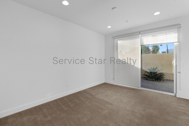 Foto del edificio - 6850 E McDowell Rd