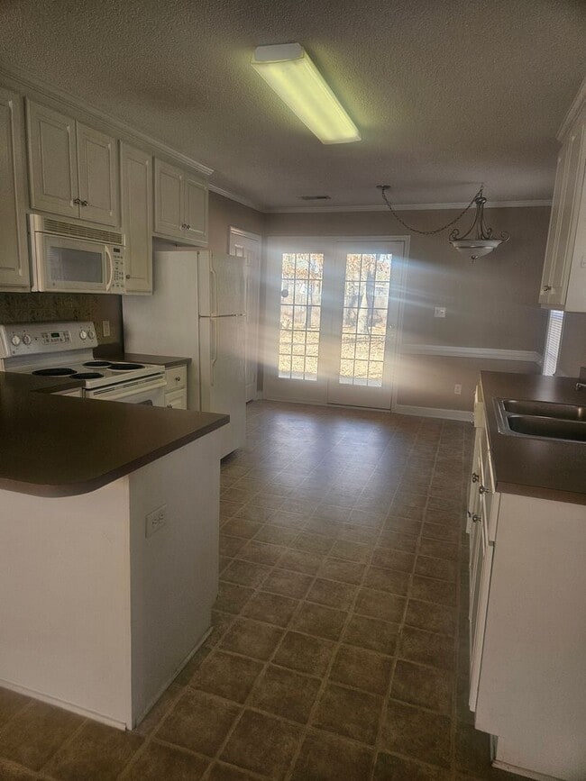 Building Photo - 203 A S Harding Drive