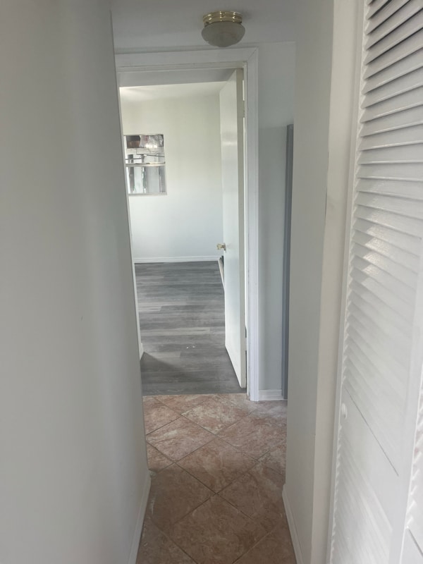 Foto del edificio - 6165 58th St N