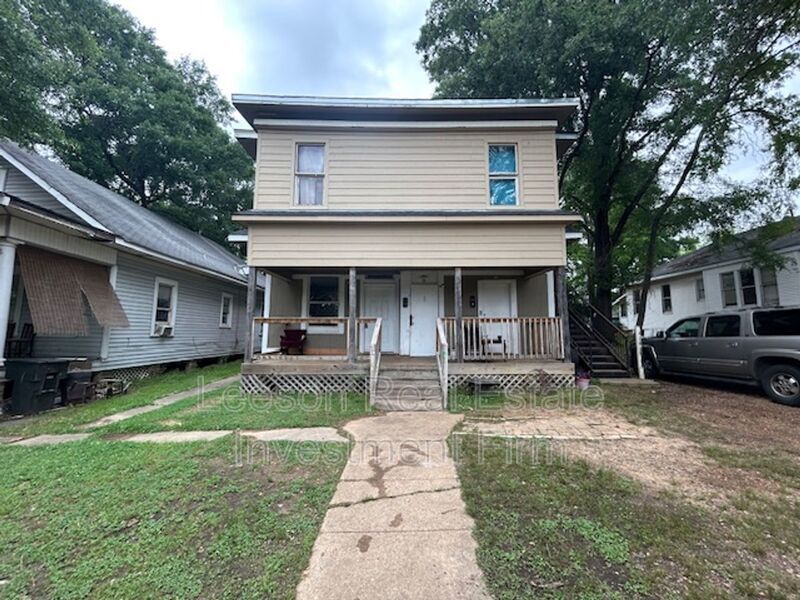 Primary Photo - 426 Merrick St
