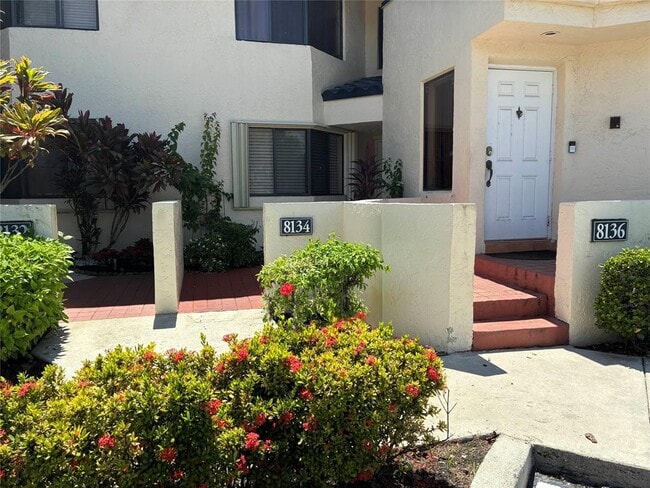 Building Photo - 8134 NW 17th Mnr