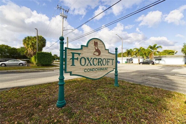 Foto del edificio - 3490 Foxcroft Rd
