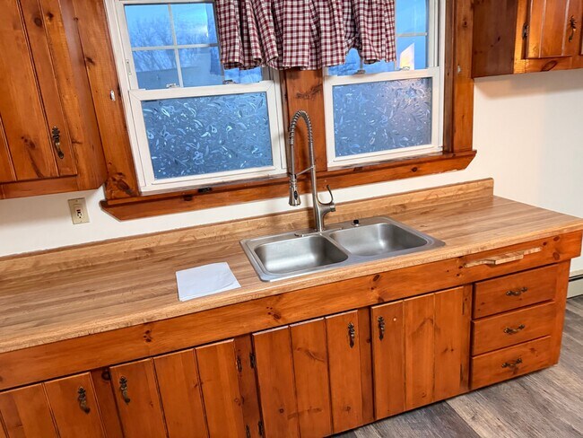 Foto del edificio - 19 Victory Ave