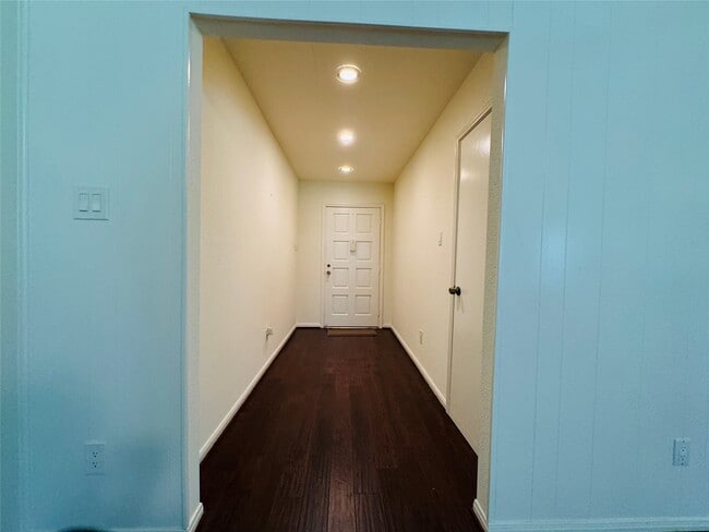 Foto del edificio - 7622 Woodsman Trail