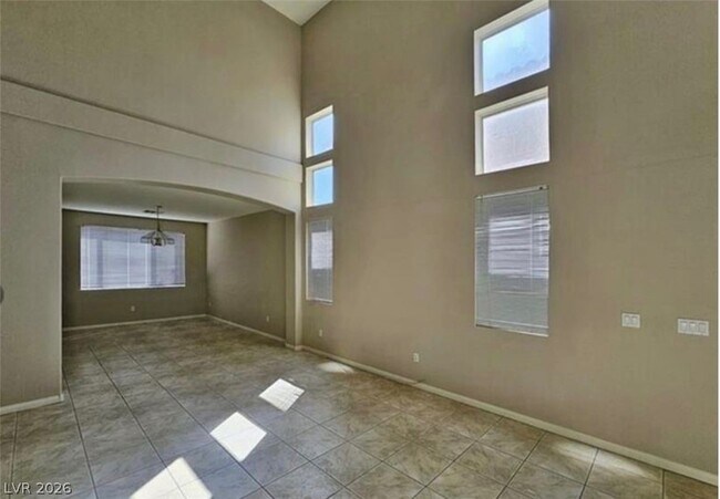 Foto del edificio - 8917 Waltzing Waters Ct