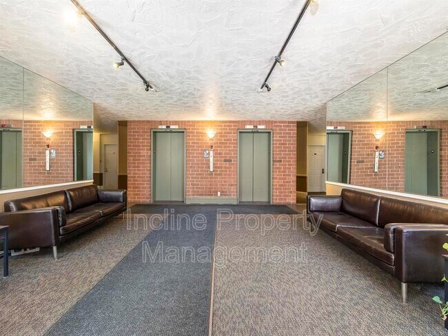 Foto del edificio - 115 S 1100 E