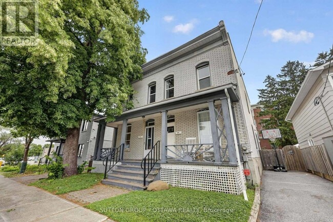 Building Photo - 293 Olmstead St