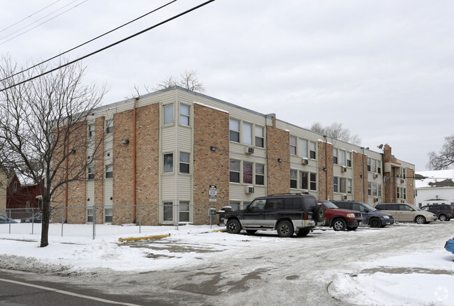 2323 16th Ave - Twin Place Apartments