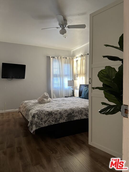 Foto del edificio - 137 Rexford Dr