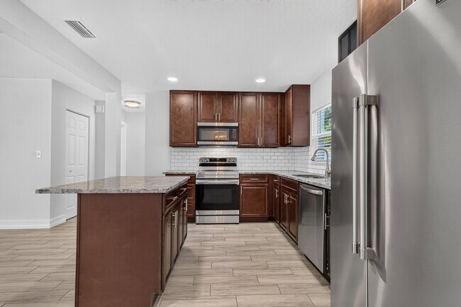 Foto del edificio - 5631 4th St S