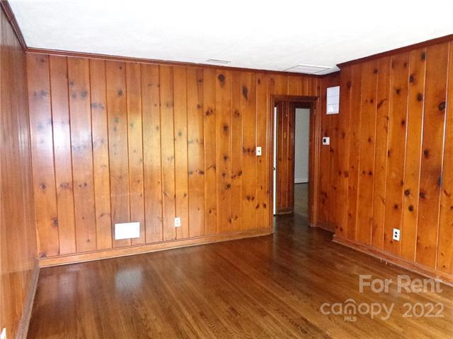 Foto del edificio - 3104 Creighton Dr