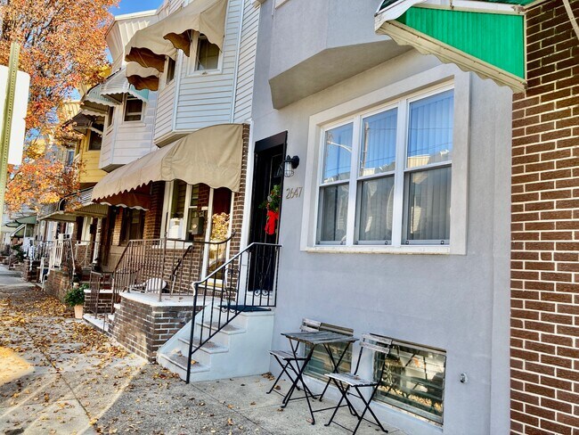 Building Photo - 2647 S 12th St