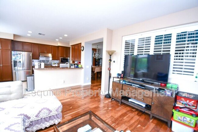 Building Photo - 2881 Silk Oak Ave