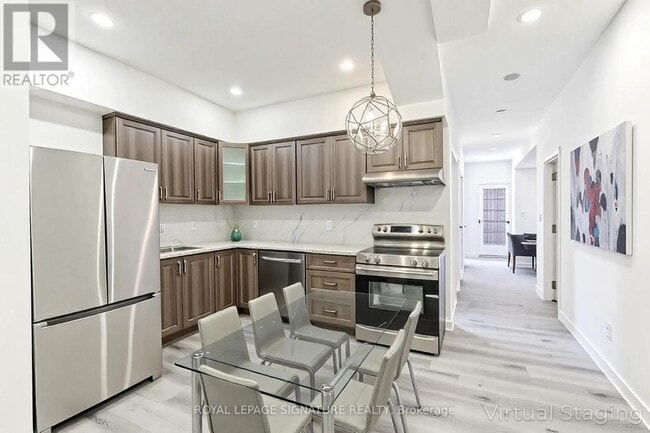 Building Photo - 9 Walter Clifford Nesb Dr