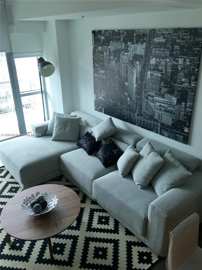 Foto del edificio - 3301 NE 1st Ave