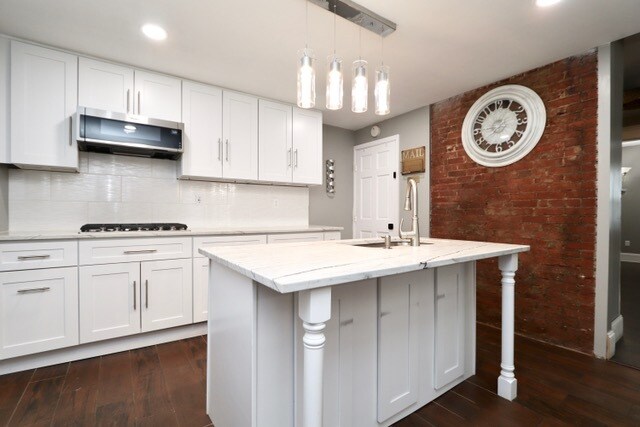 Foto del edificio - 921 Wood Ave