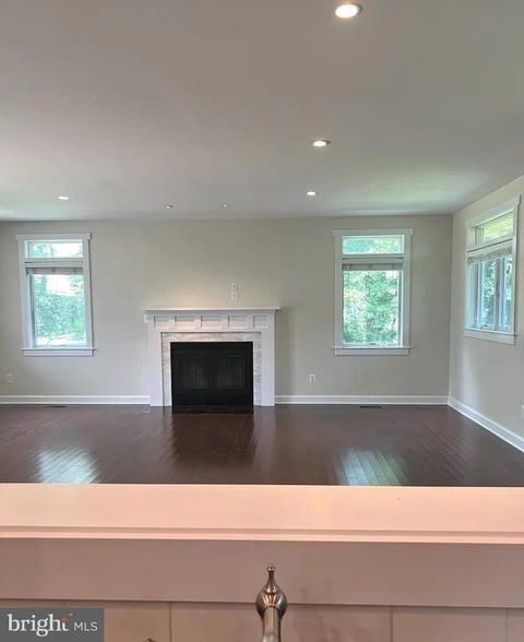 Building Photo - 10512 Norman Ave