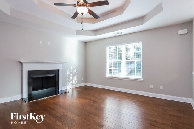 Foto del edificio - 5727 Rocky Ridge Run