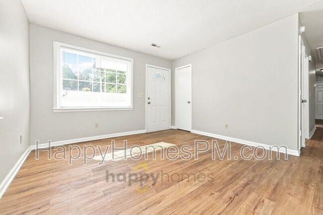 Photo - 2455 Glover Road House