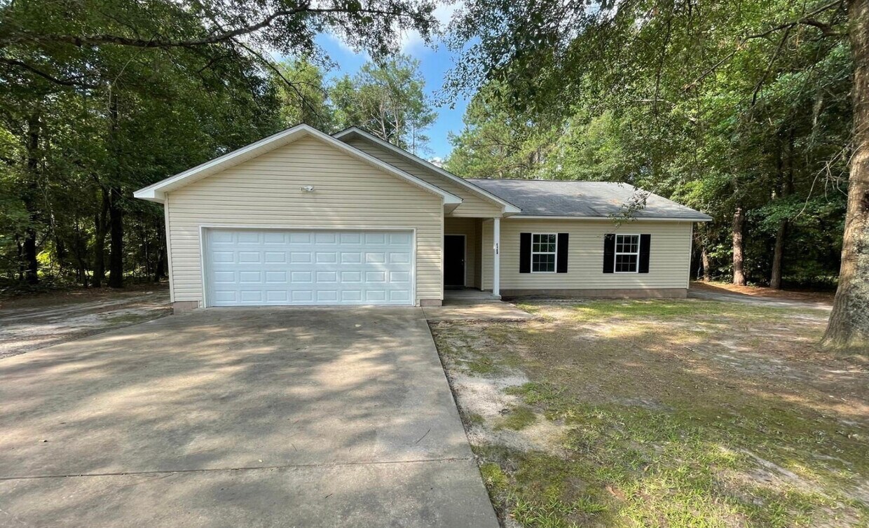 1046 Phillips Rd, Ludowici, GA 31316 House Rental in Ludowici, GA