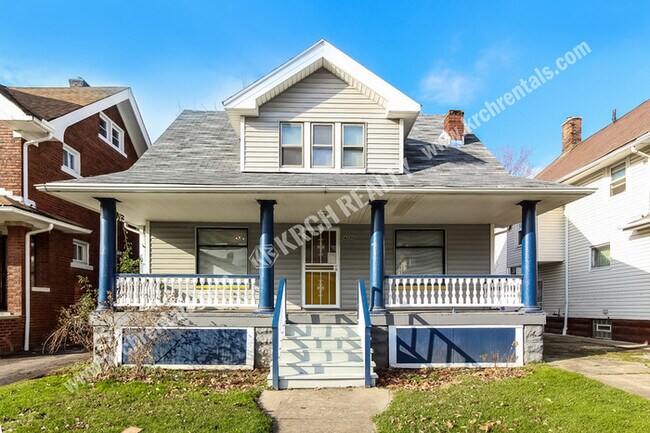 Foto del edificio - 3-Bedroom Home in Cleveland's Metropolitan...