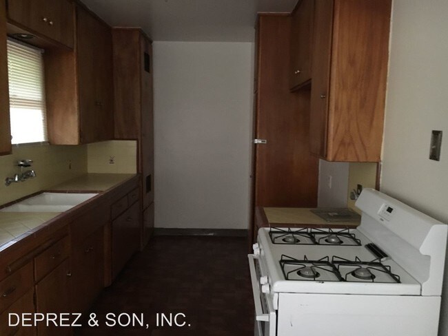 Foto del edificio - 3853 Houghton Ave