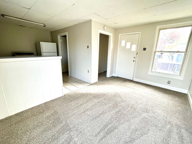 Building Photo - 2713 Rodman