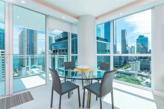Building Photo - 1080 Brickell Ave