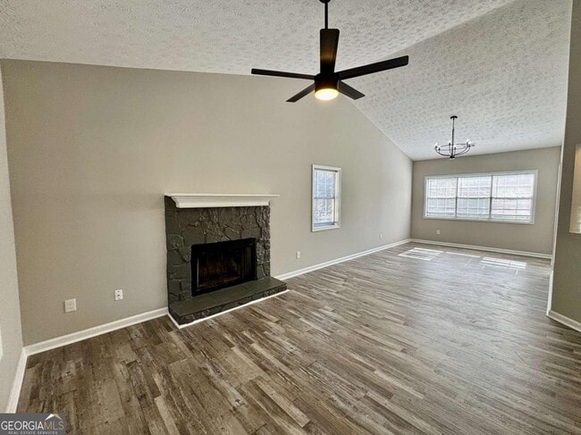 Building Photo - 275 Thorn Brook Cir