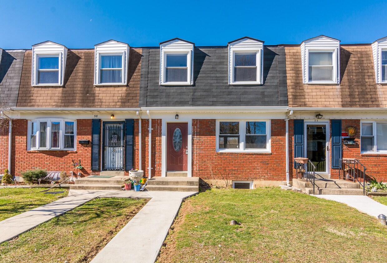 36 Bladen Rd, Essex, MD 21221 Townhome Rentals in Essex MD