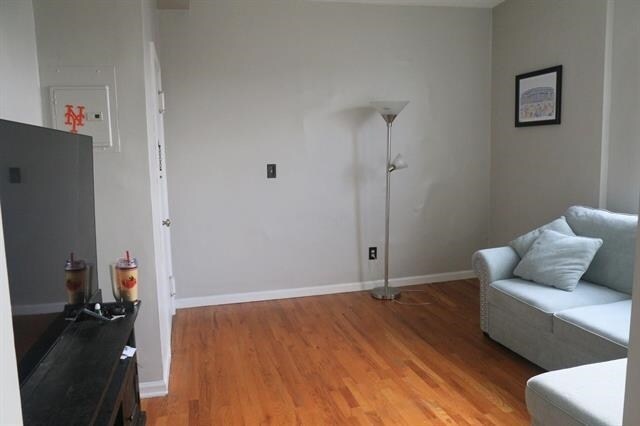 Primary Photo - 423 Jefferson St