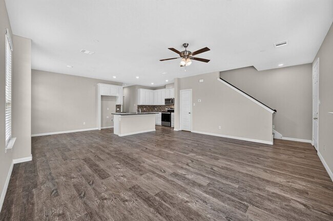 Building Photo - 3316 Solana Cir