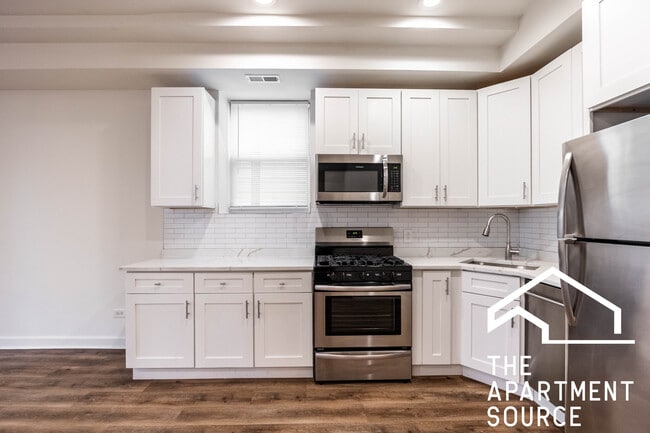 Photo - 2112 N Campbell Ave Apartment