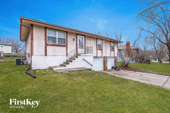 Building Photo - 2217 Southwest Keystone Drive