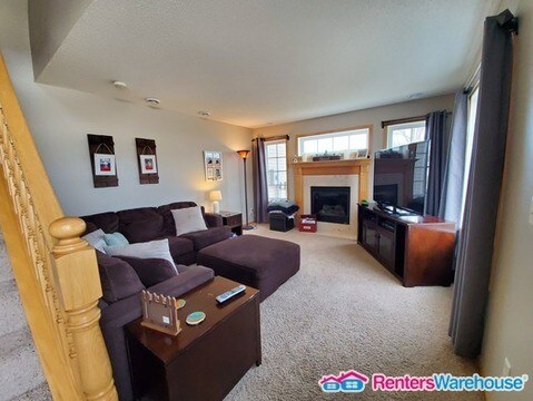 Foto del edificio - Beautiful 3 Bedroom Townhouse in Elk River!