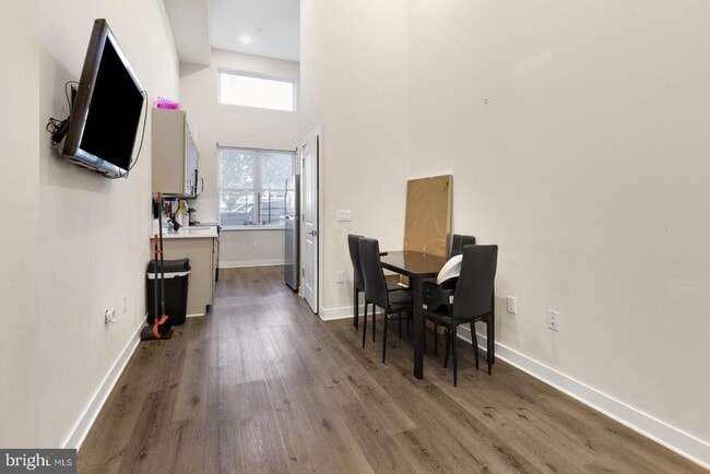 Foto del edificio - 19 S 44th St