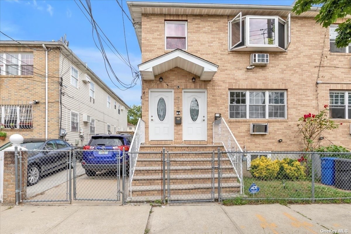 15323 109th Dr, Queens, NY 11433 Townhome Rentals in Queens NY