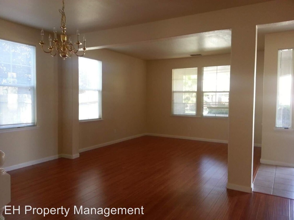 Foto principal - 10175 Patti Way