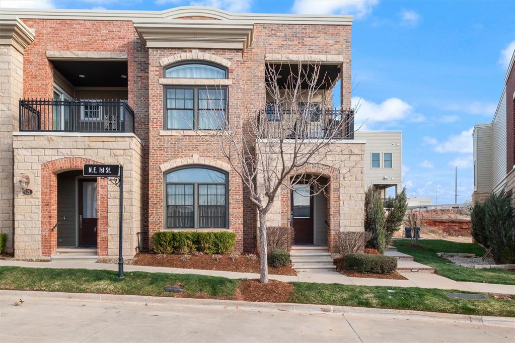 Foto principal - 423 NE 1st St